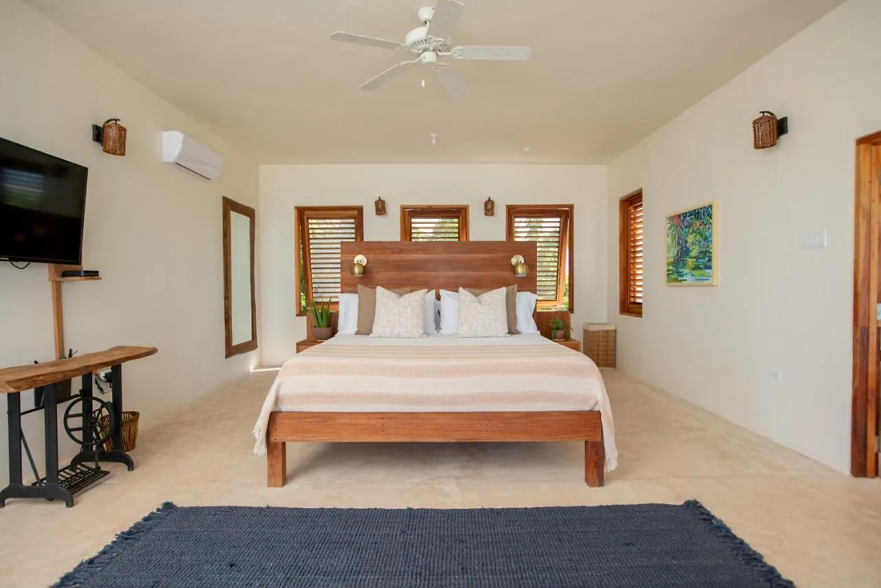 Kotch Villa Treasure Beach