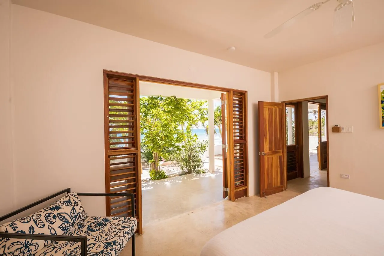 Kotch Villa Treasure Beach Jamaica